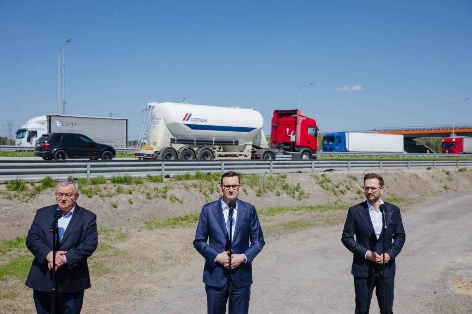 Zakończenie budowy autostrady A1. Premier Mateusz Morawiecki: "Podróżowało się tu fatalnie"