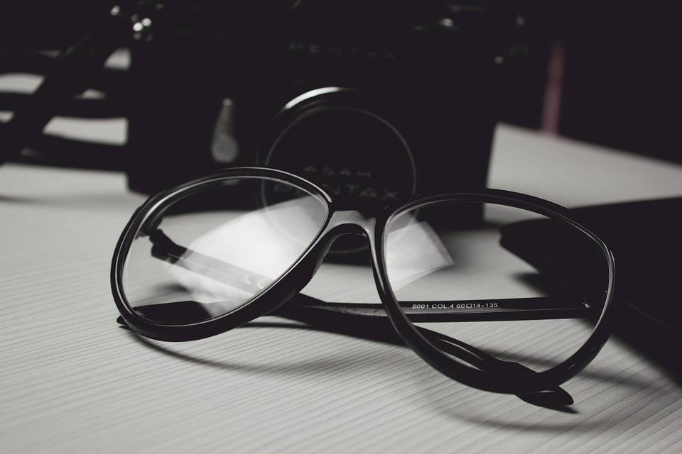 glasses-472027_960_720